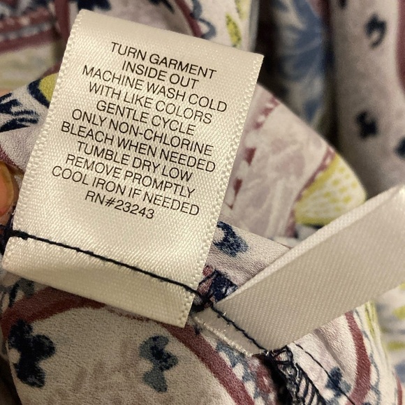 New York & Company Soho Jeans Women’s  Cream and Blue Blouse Elegant Top Sz. XL - Picture 6 of 8